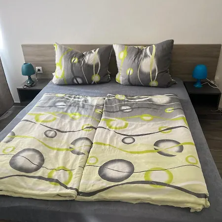 Apartmani Por Vir Exteriér fotografie
