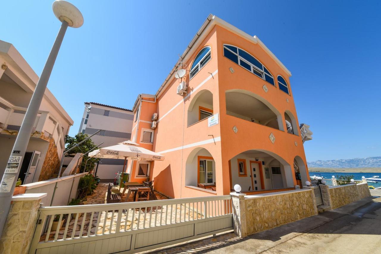 Apartment Por Vir