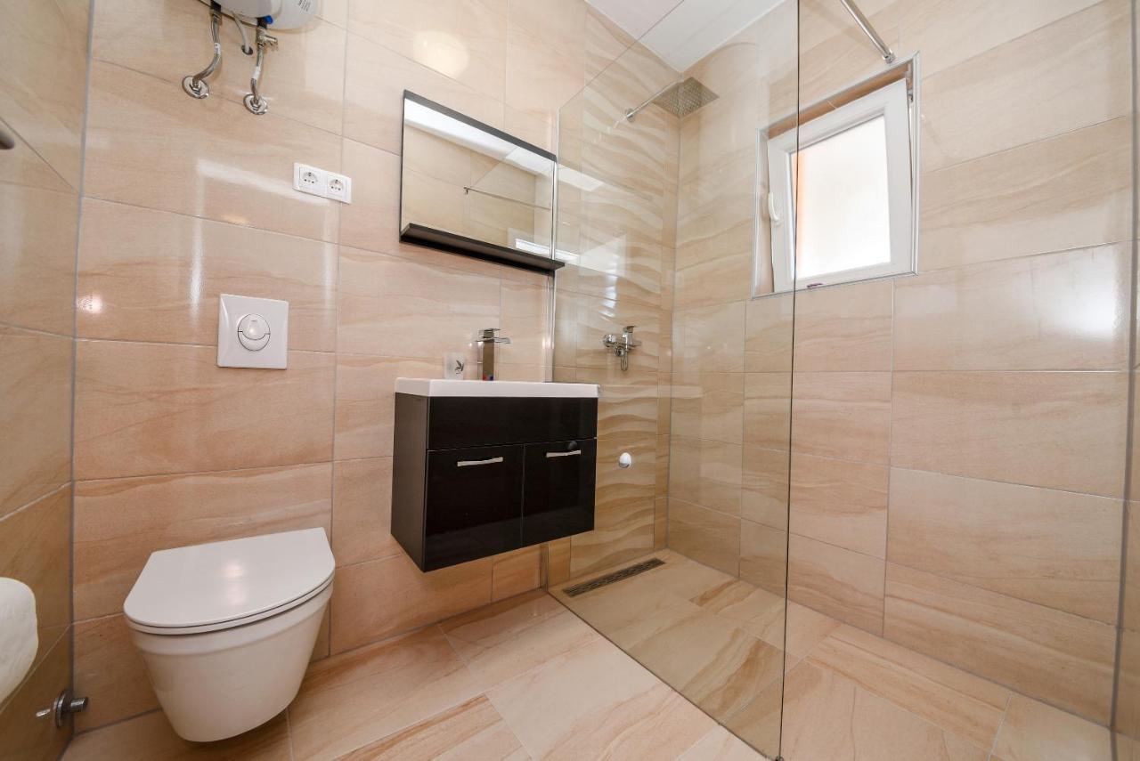 Apartment Por Vir